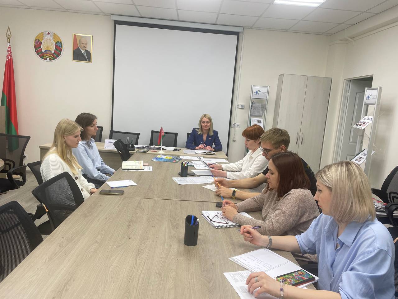 В Национальном центре усыновления 30 июня состоялось собрание трудового коллектива